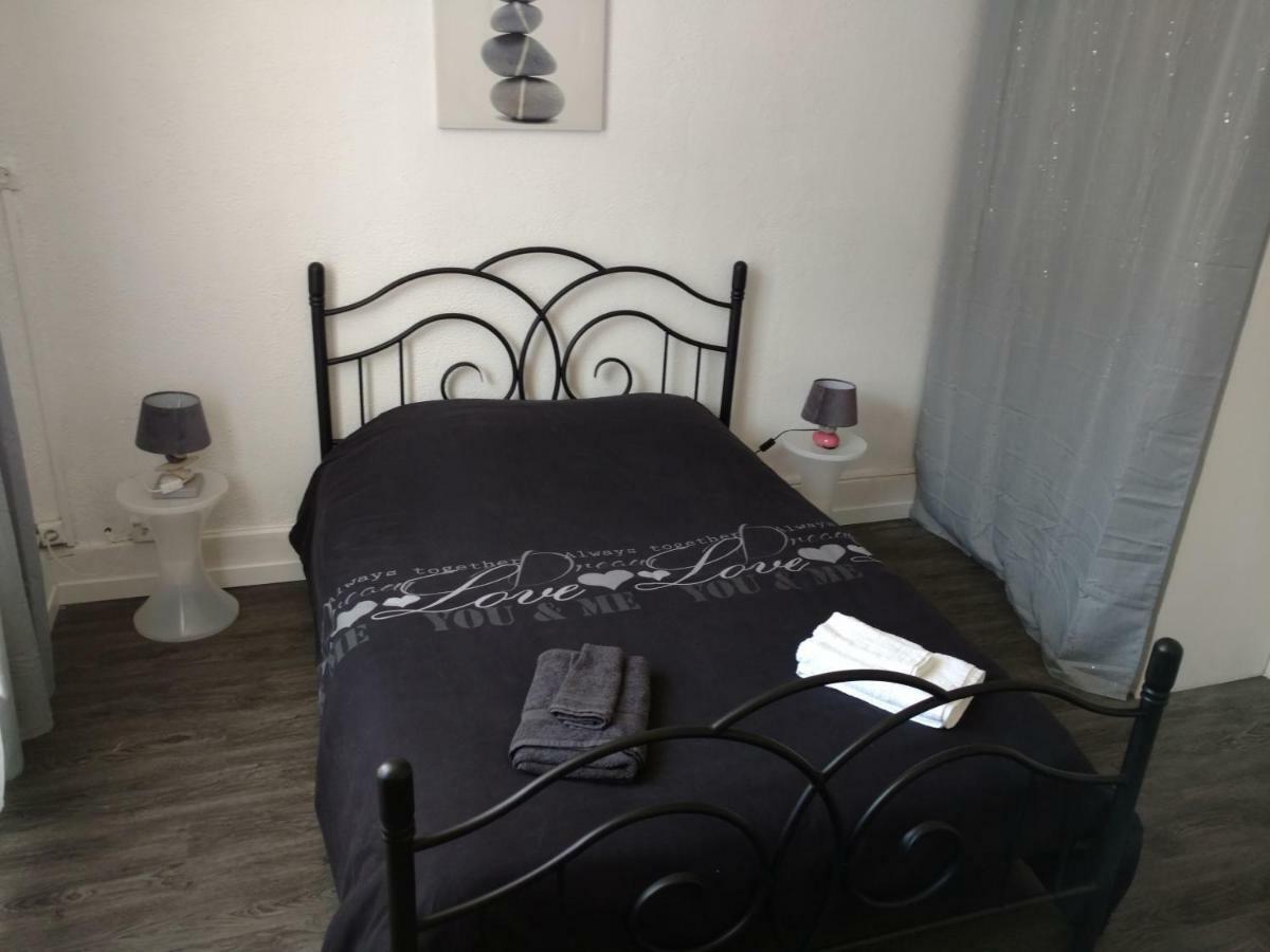 Appartement "Les Tournesols" 1Er Etage 2Ch Avec Parking A Lurs エクステリア 写真